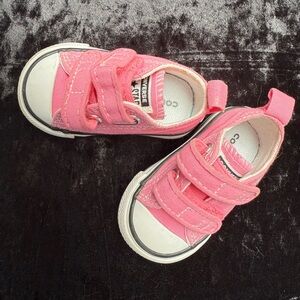 Converse Kids Velcro Pink Sneakers